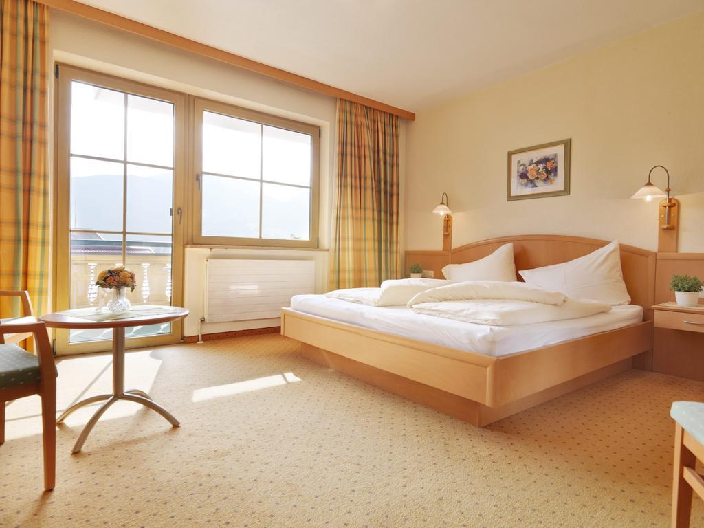 Hotel Stern Ehrwald Bilik gambar
